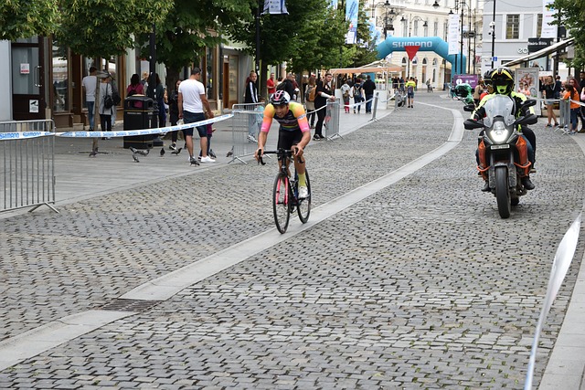 负的关键 负的关键